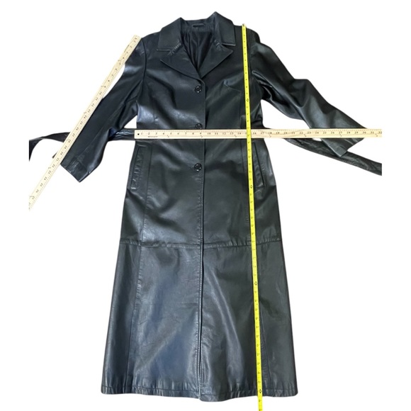 Gerard Vintage Italian Leather, Buttons/Belted Trench Coat. Black WM size 46. - Picture 6 of 10
